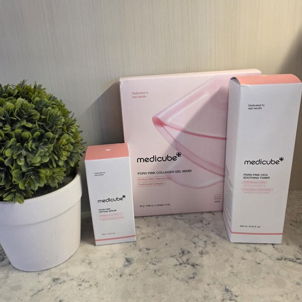 Medicube Korean Salmon PDRN Pink Collagen Skincare Bundle